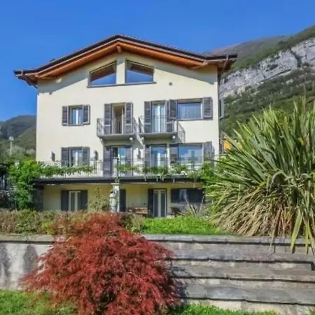 Villa Brezza Del - Tremezzina. *