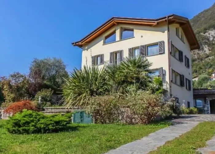 Brezza Del - Tremezzina. * Mezzegra