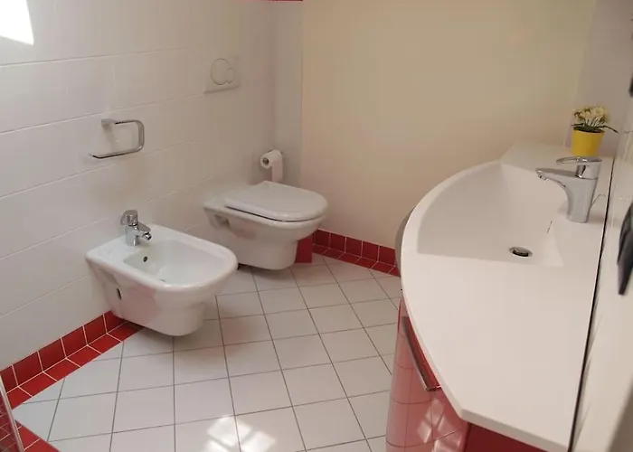 Brezza Del - Tremezzina. Villa