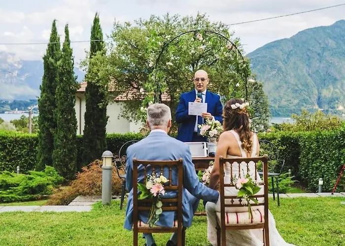 Βίλα Brezza Del - Tremezzina. *